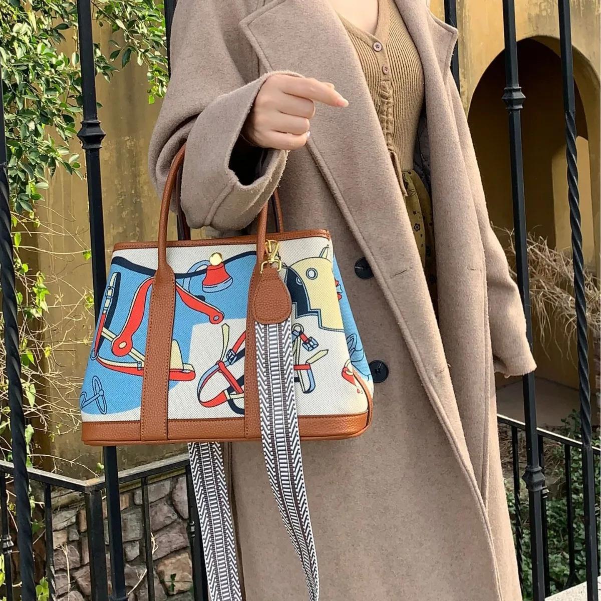 Sac à langer de luxe classique pour femme, sac fourre-tout en cuir élégant et polyvalent, grande cap