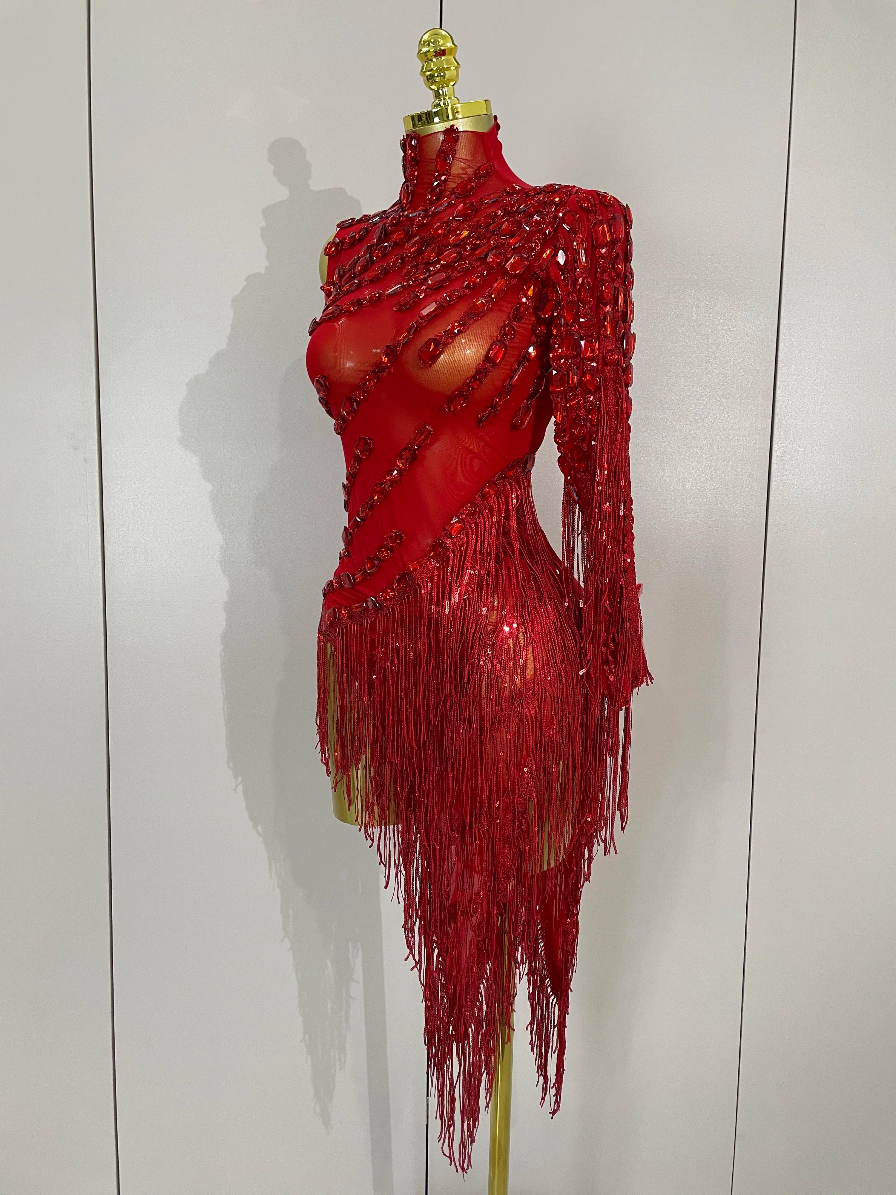 Costume de scène avec franges et strass scintillants pour femmes, robe transparente Sexy, asymétriqu