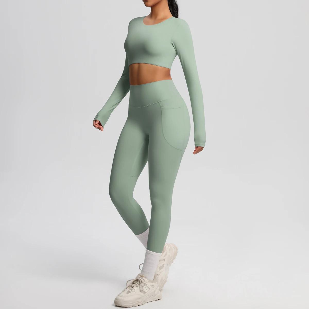 Ensemble de sport et yoga uni pour femme Hamidou – Haut de sport slim avec coussinets de poitrine et