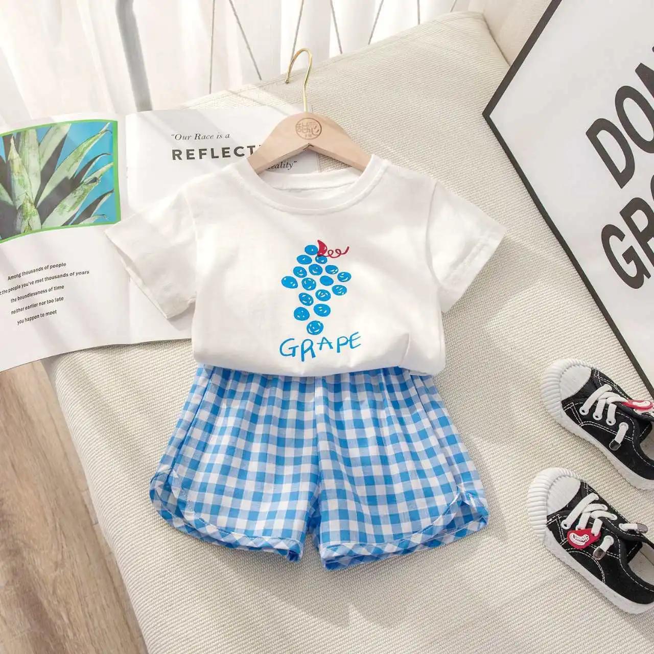 Ensemble 2 pièces pour enfants, haut à manches courtes et col rond + Short à carreaux, fruits, citro