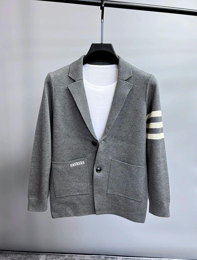 Cardigan tricoté pour hommes, marque haut de gamme, populaire automne hiver, design rayé à la mode,