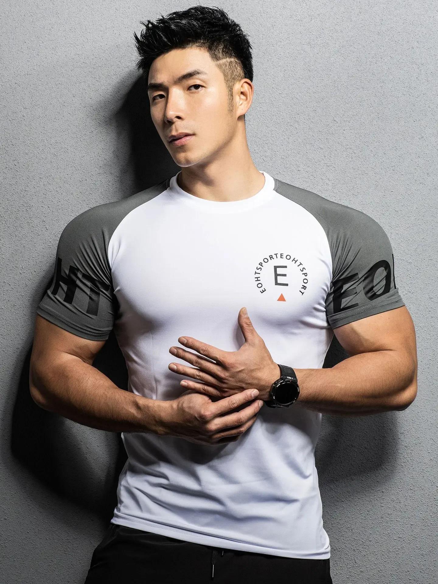 Gymnases d'été t-shirt hommes musculation Fitness séchage rapide à manches courtes t-shirt t-shirts