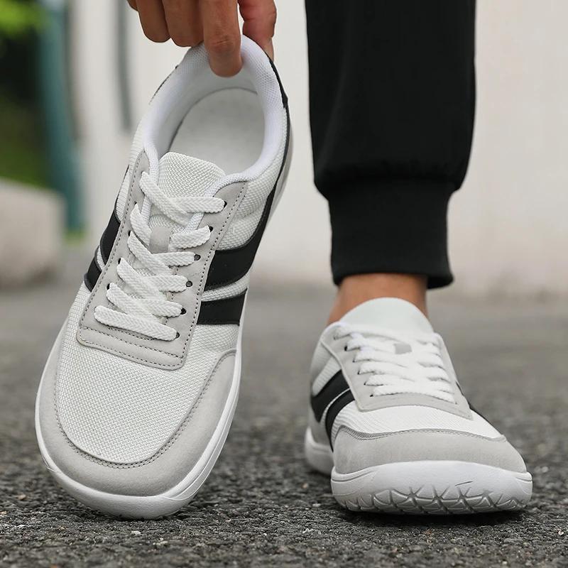 Nouveau bout large hommes chaussures décontracté semelle souple large dernières chaussures marche ba