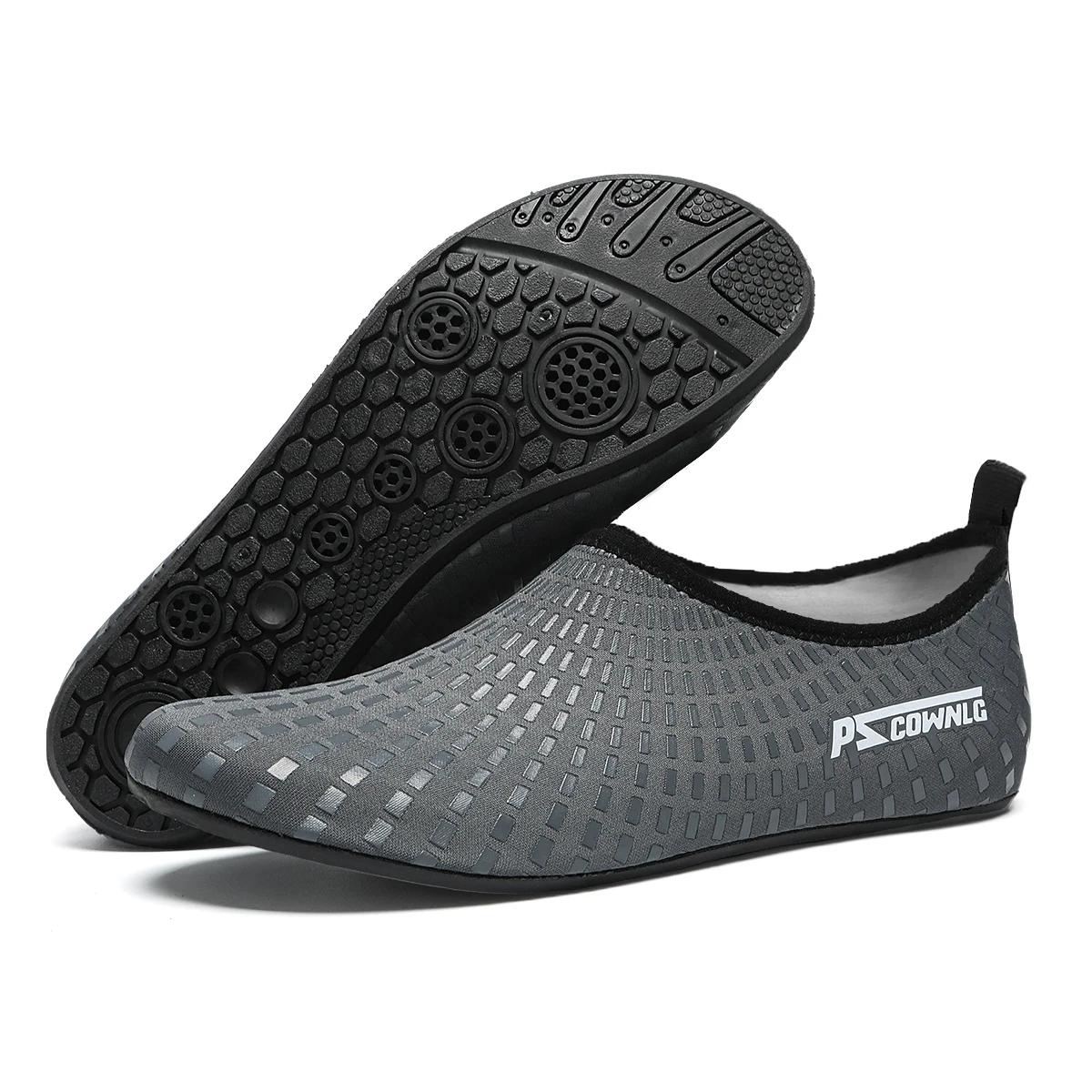 Chaussures de plongée femmes Aqua chaussures hommes plage natation Sport nautique chaussettes pieds