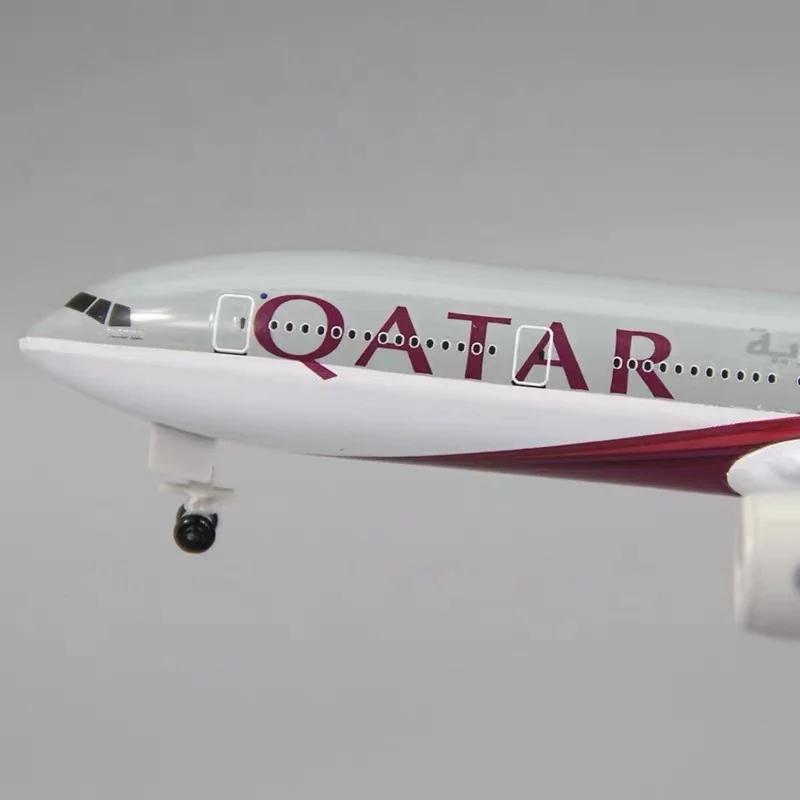 Air Qatar en alliage métallique, modèle d'avion moulé sous pression, roues d'avion lavables, engrena