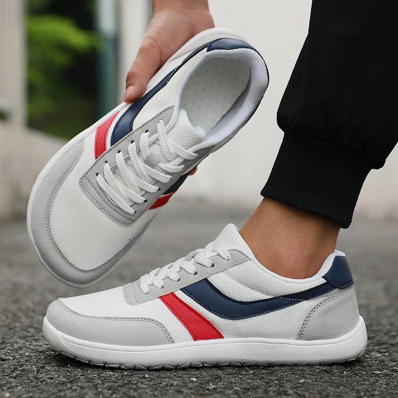 Nouveau bout large hommes chaussures décontracté semelle souple large dernières chaussures marche ba
