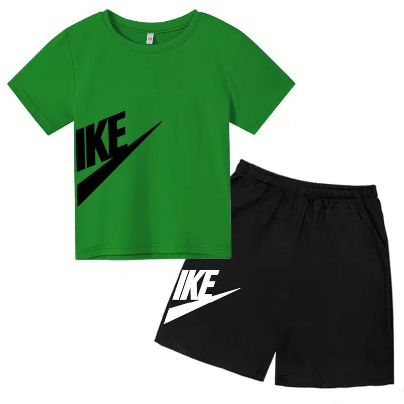 Ensemble deux pièces été blanc T-shirt + short pour enfants, nouvelle collection mode avec lettres,