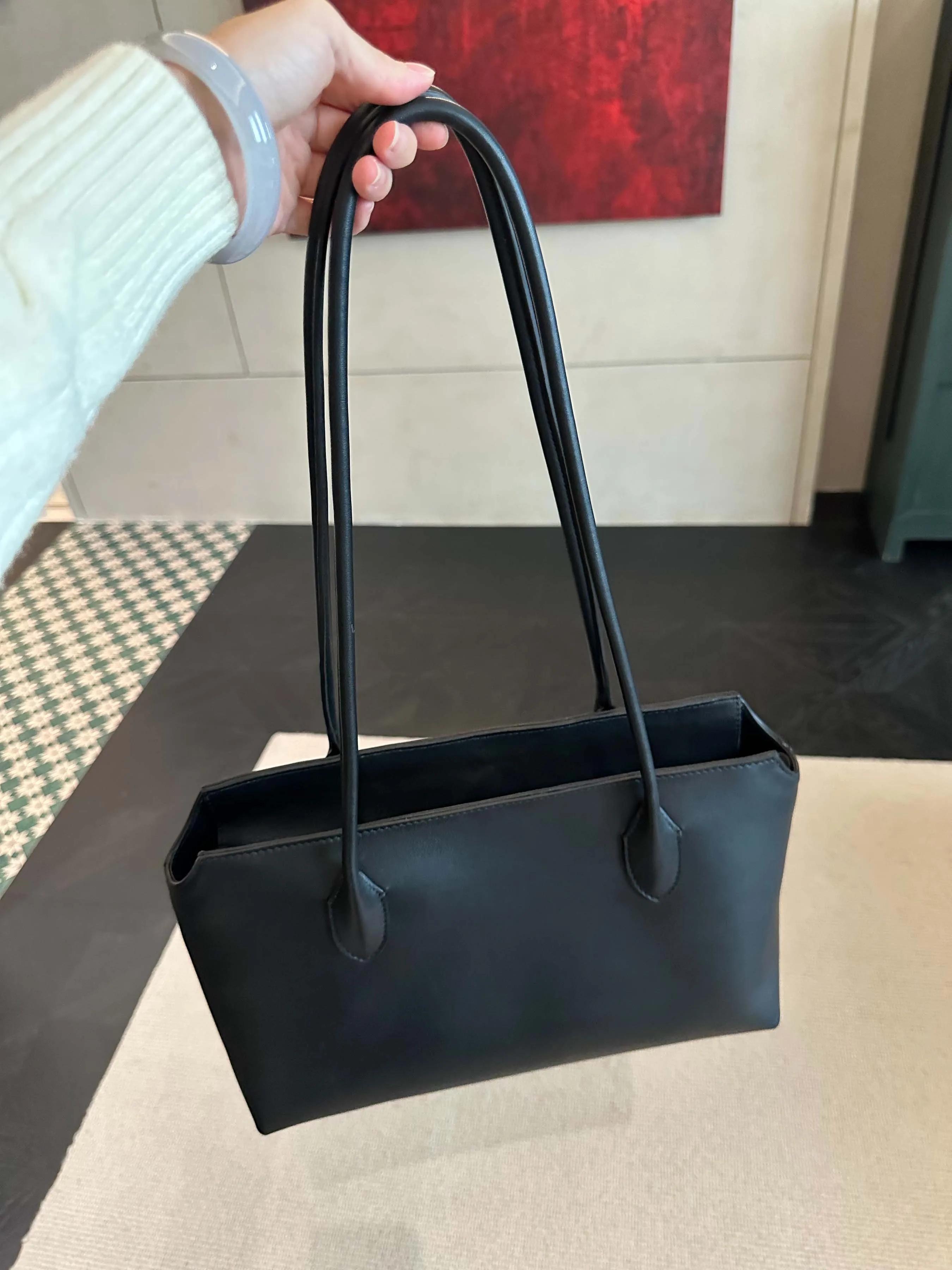 【Sac fourre-tout à longue poignée】 Sac à bandoulière en cuir de veau véritable importé de la série R