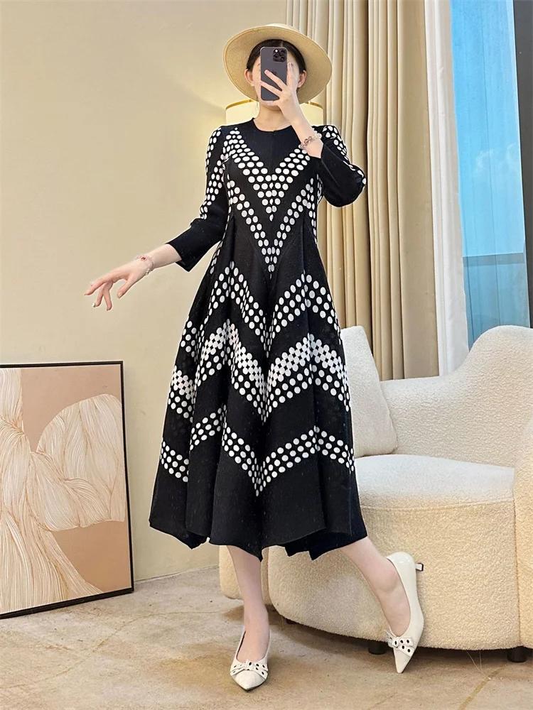 Robe longue ample et élégante pour femmes, nouvelle mode printemps et été 2026, littéraire française