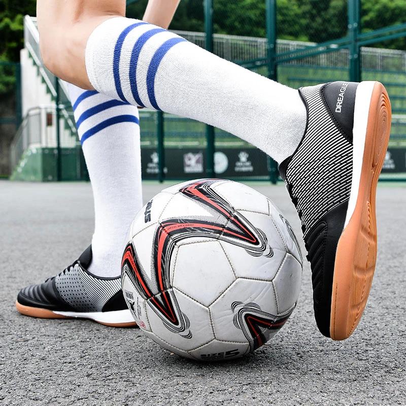 Crampons de Football en salle pour hommes, chaussures de Futsal professionnelles antidérapantes, bot