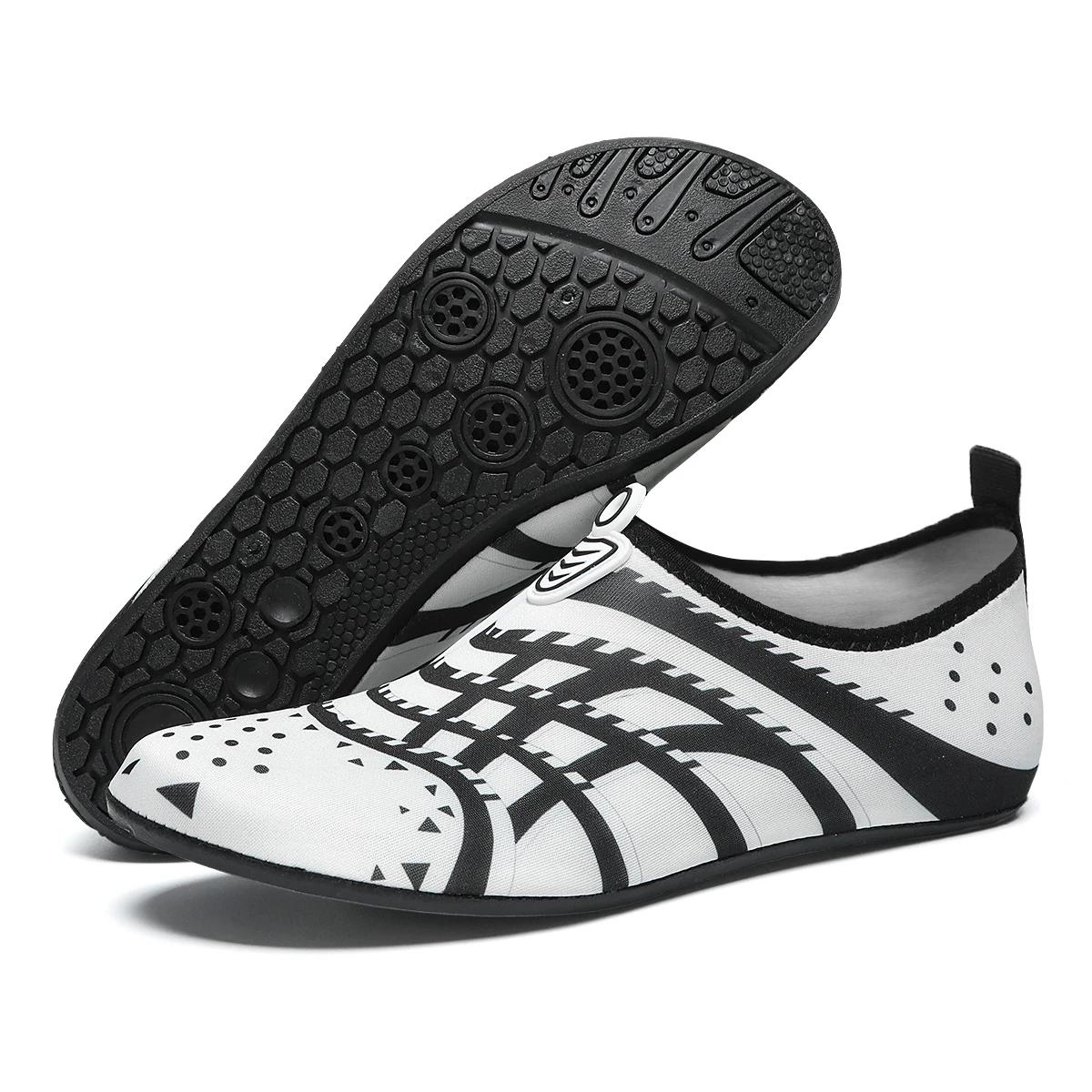 Chaussettes de sports aquatiques pour femmes et hommes, chaussures aquatiques de plongée, chaussures