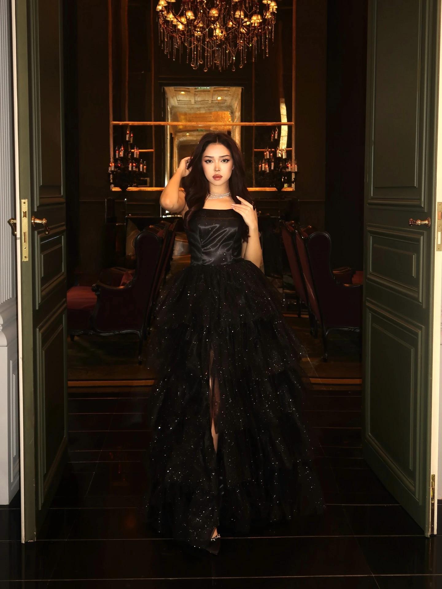 Robes de soirée sexy sans bretelles en maille bouffante, avec fente haute, volants en tulle et super