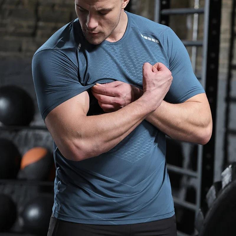 T-shirt sport mince pour hommes - Haut fitness musculaire sec et ajusté