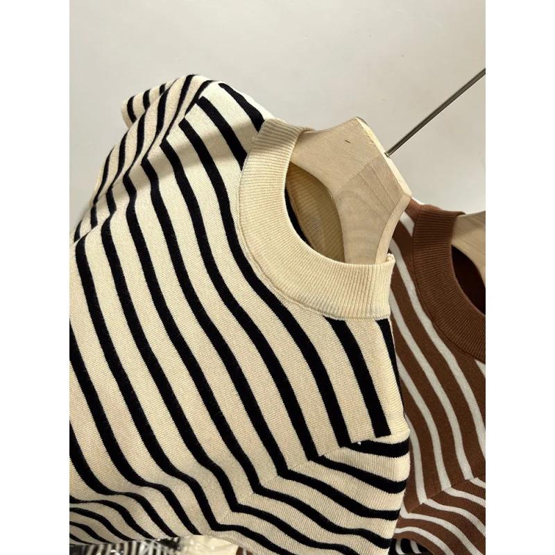 Pull à demi-col roulé rayé pour femme, haut ajusté, chemise à manches courtes, début du printemps et