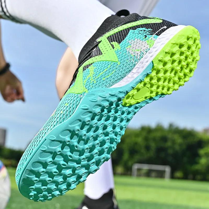 Nouvelles chaussures de football TF pour hommes, chaussures de football professionnelles confortable