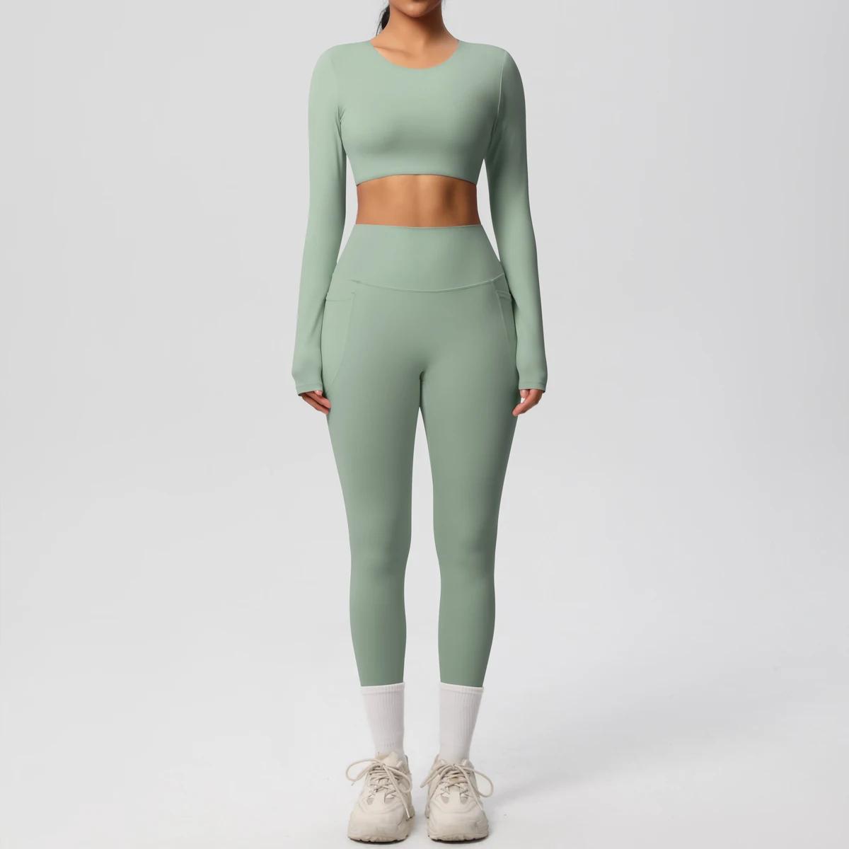 Ensemble de sport et yoga uni pour femme Hamidou – Haut de sport slim avec coussinets de poitrine et