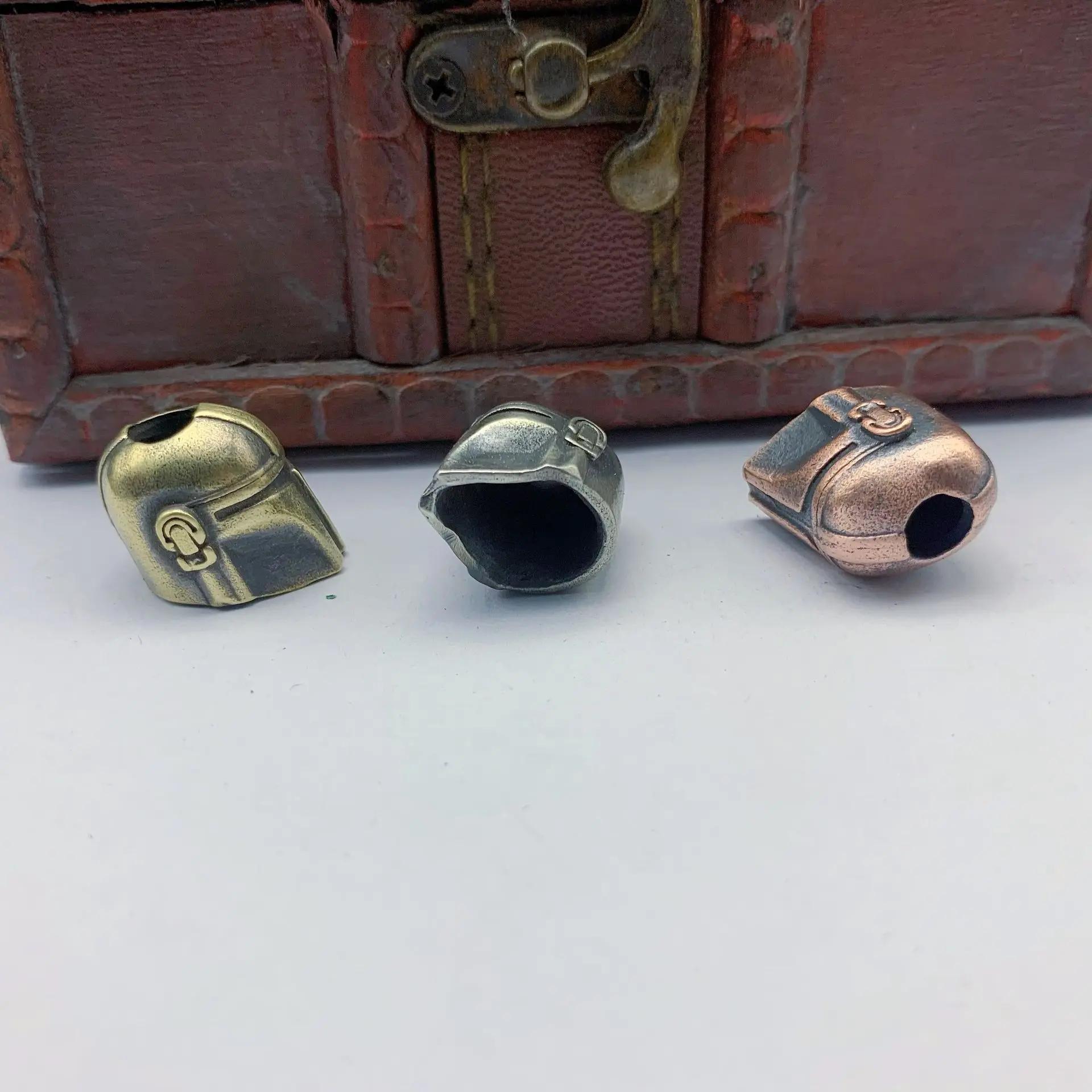 Casque Alien couteau pliant perle paracorde tissé lanière porte-clés pendentifs en laiton bricolage