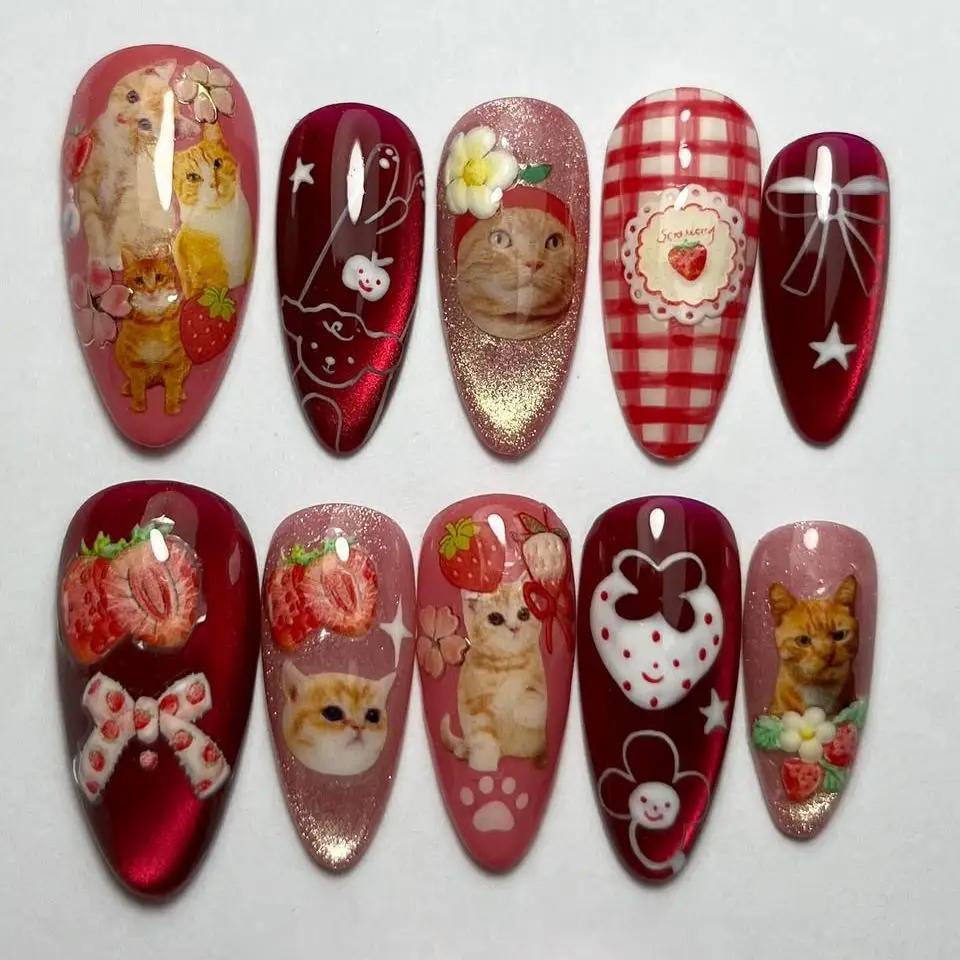 24 pièces fraise oeil de chat presse sur ongles japonais Vintage Style amande faux ongles mignon cha