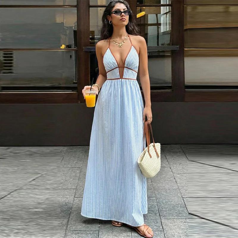 Robe longue femme rayée bleue et blanche, col halter, été 2026, décolleté plongeant, dos nu, taille