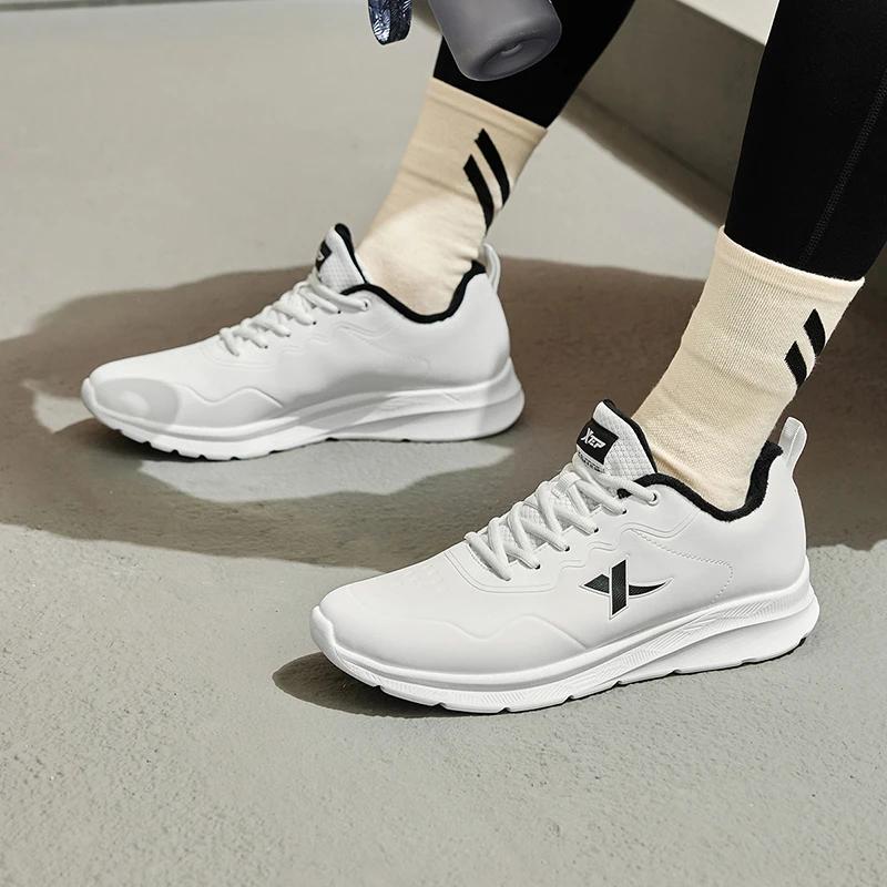 Xtep 9839 deux coton Version coton chaussures pour hommes hiver doux chaussures de sport confortable