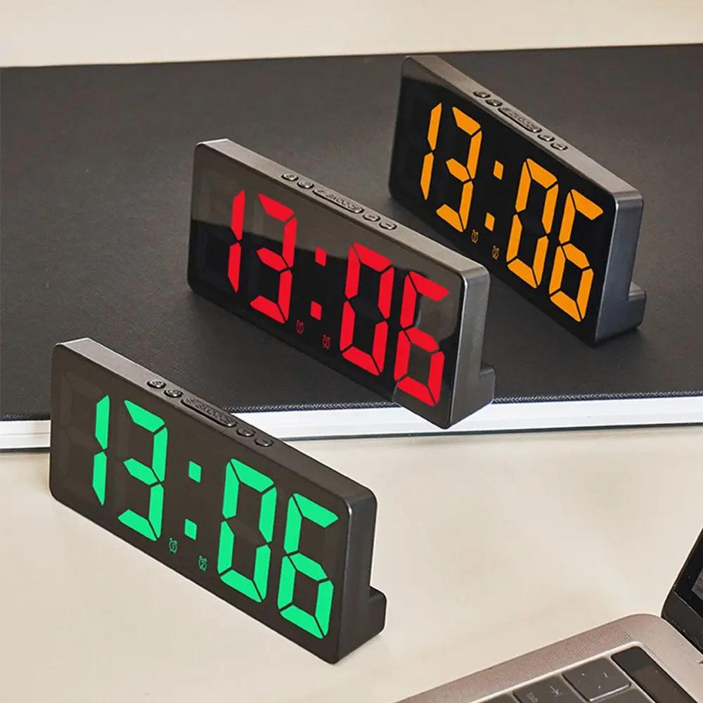 Numéro créatif horloge couleur veilleuse température calendrier réveil LED grand nombre horloge élec
