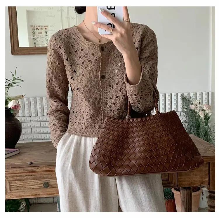 Haut en Crochet à manches longues pour femmes, veste Cardigan en tricot ajouré à boutons transparent