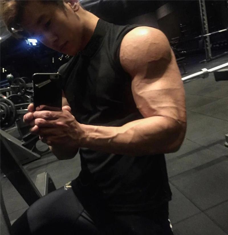 Débardeur de Compression Sans Manches pour Hommes, Vêtement de Sport Moulant pour Musculation et Fit