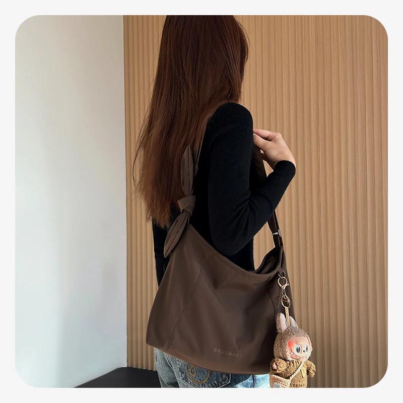 BAGSMART Sac bandoulière grande capacité pour femme, sac à main décontracté, sac de voyage étanche,