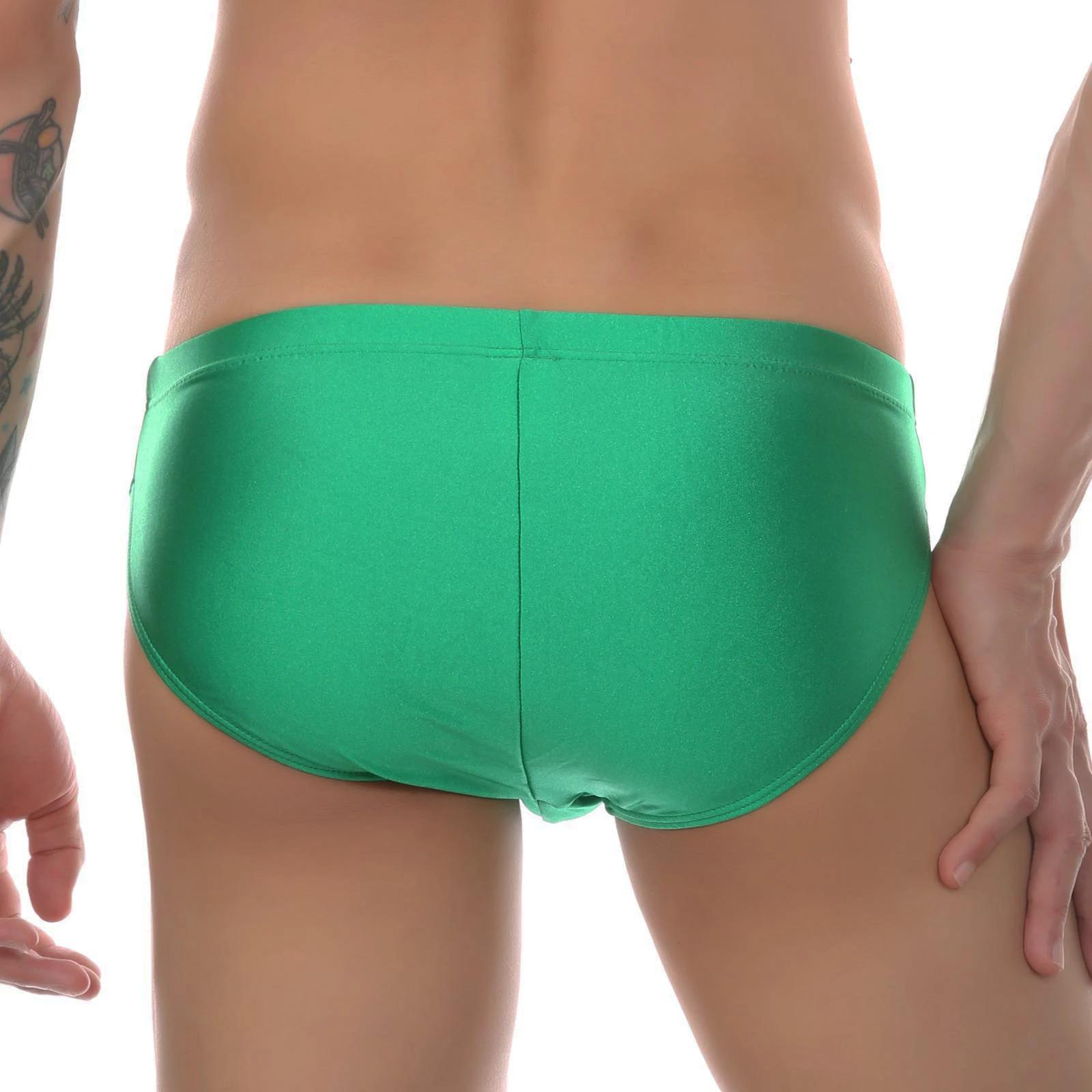 Maillot de bain homme : bikini sexy, slip de plage pour surf et sports aquatiques