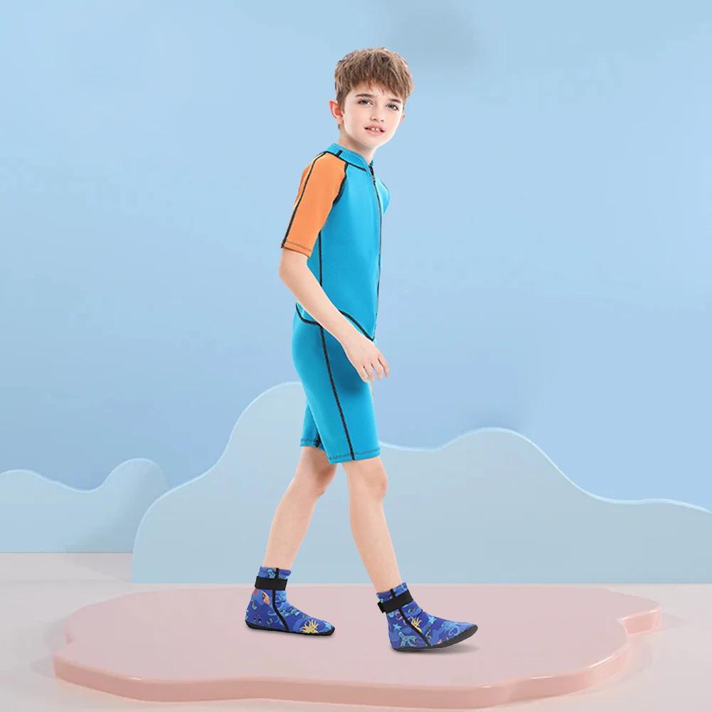 Chaussettes néoprène enfants plage anti-brûlure réglables plongée surf protection
