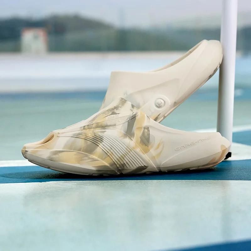 361 Degrees Furious Slippers – pantoufles tendance, douces, antibactériennes, respirantes, légères e