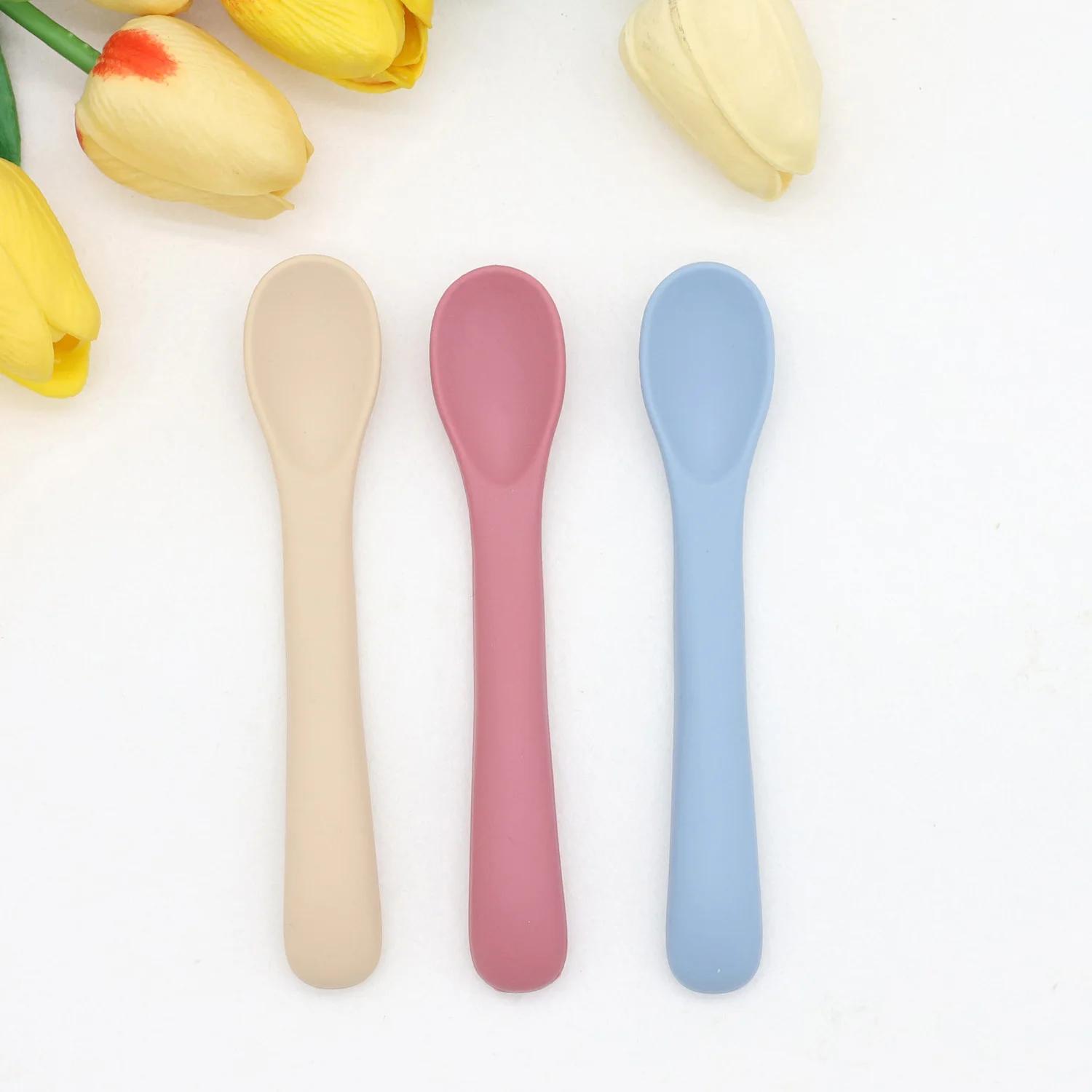 Cuillère souple en Silicone pour bébé, Gadgets d'alimentation, articles pour bébé, petite cuillère,