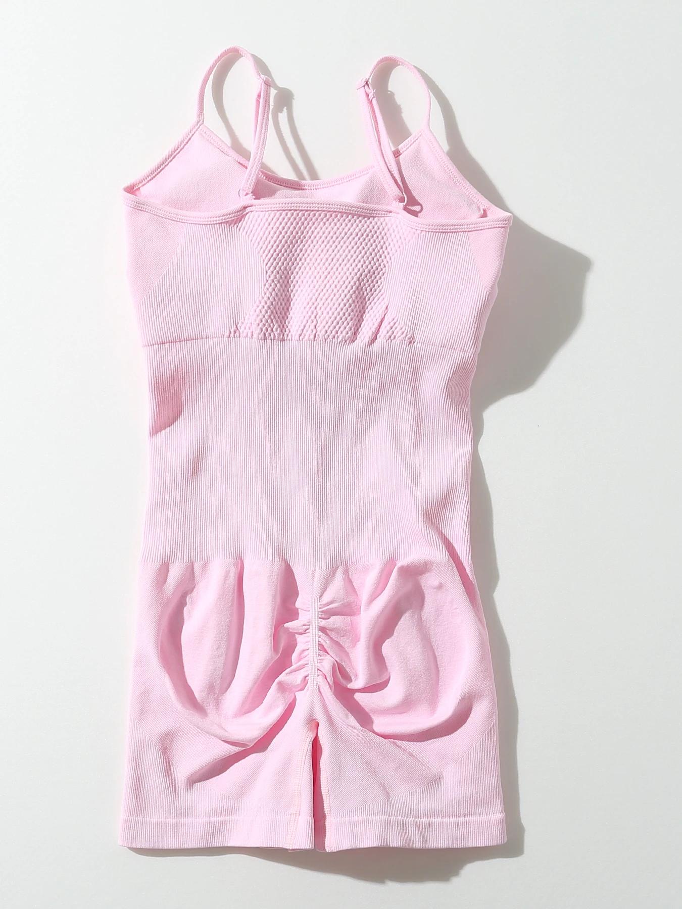 Vêtements fitness tout-en-un sexy sans couture fesses pêche filetés séchage rapide yoga une pièce