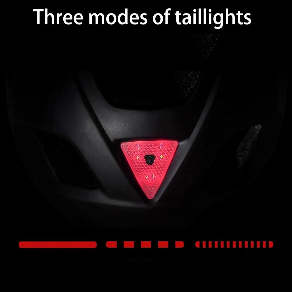 Casque de vélo moulé avec feu arrière