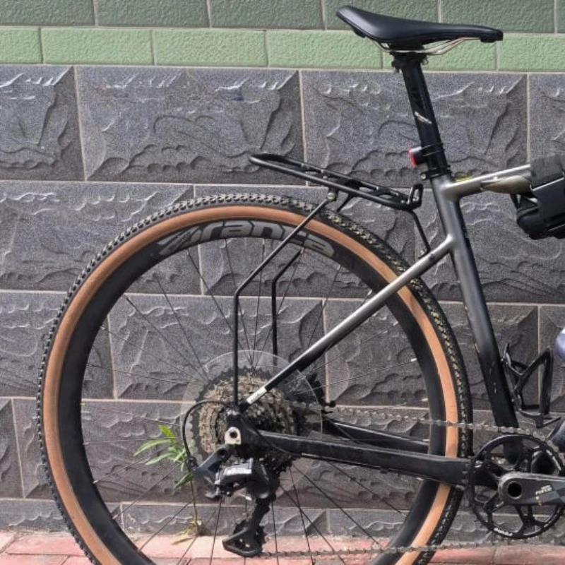 Cadre de vélo en alliage d'aluminium robuste et léger