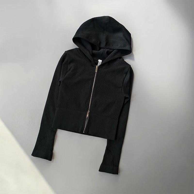 Veste sport femme moulante à double capuche : idéale running, yoga et pilates