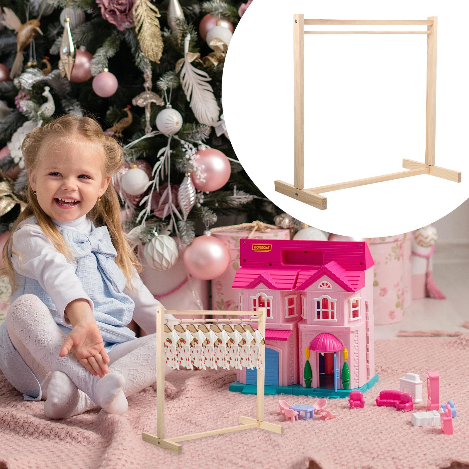 Cintre en bois pour jouets