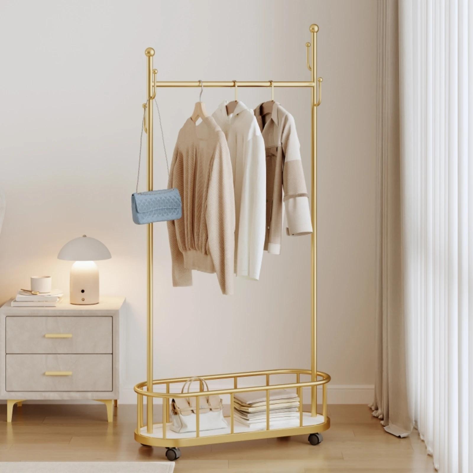 Porte-manteau, porte-vêtements sur pied pour chambre à coucher