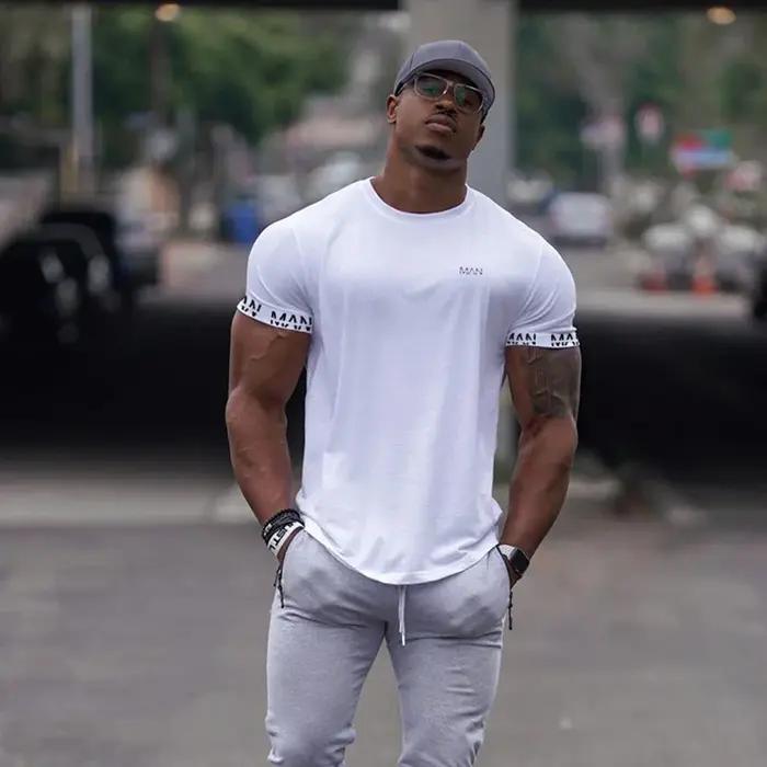 Nouveau T-shirt de compression pour homme 2026, coupe ajustée, pour le sport, la course et la gym, n