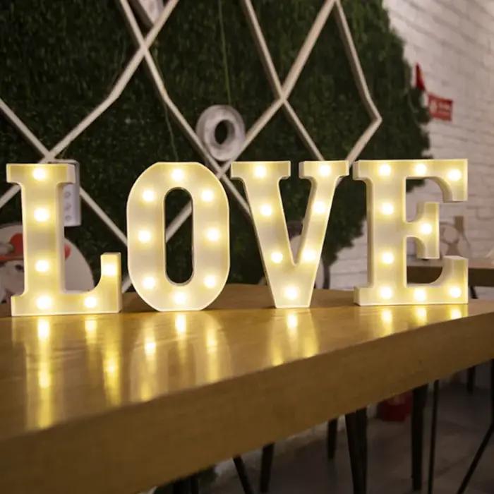 Alphabet lettre LED lumières lumineux numéro lampe batterie chaude veilleuse pour la maison mariage