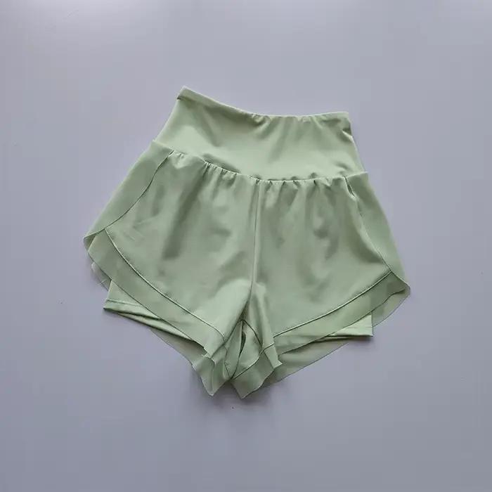 Short de sport taille haute pour femme
