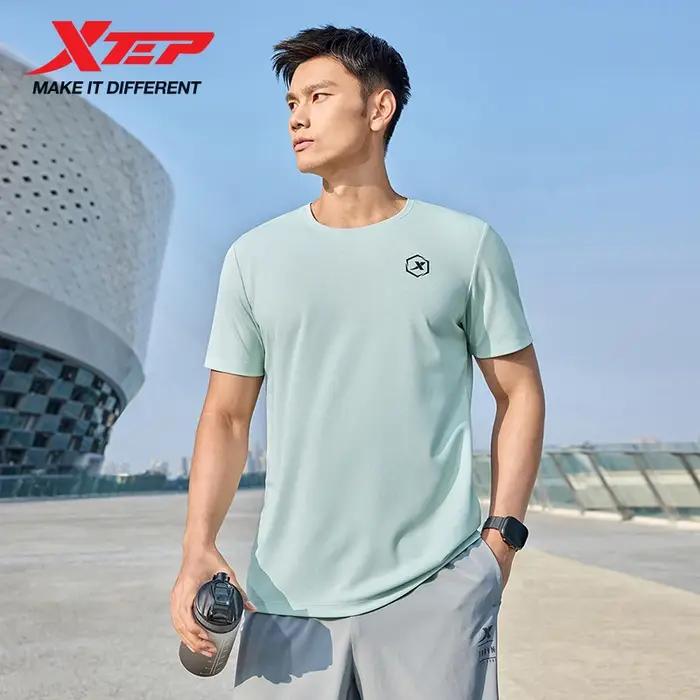 Xtep T-Shirt à manches courtes et col rond pour hommes, séchage rapide, entraînement sportif, respir