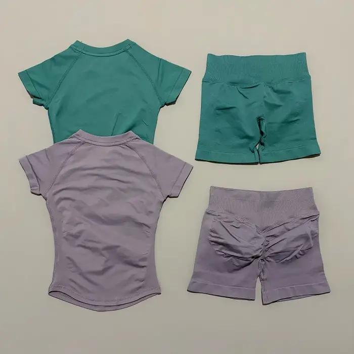Ensemble de sport 2 pièces pour femme : Haut de yoga sans couture à manches courtes et short de spor
