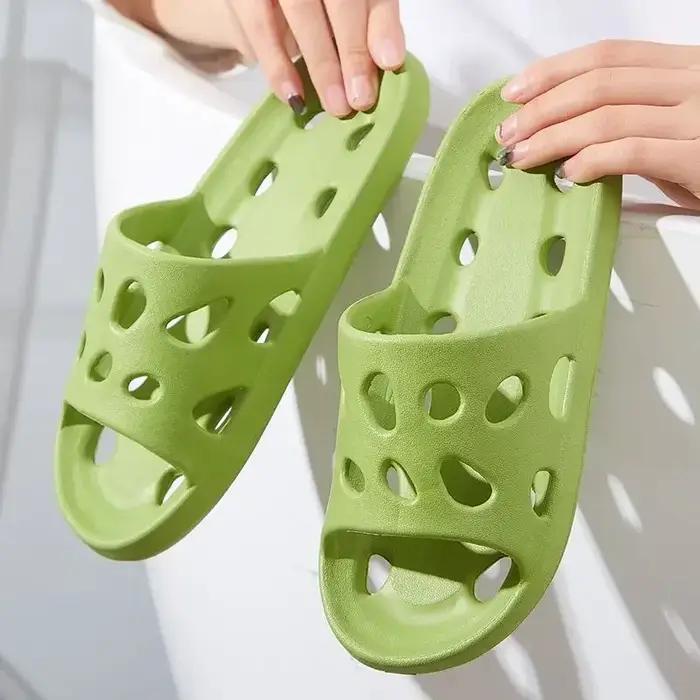 Pantoufles de douche d'été pour hommes et femmes, diapositives de salle de bain, fuite, antidérapant