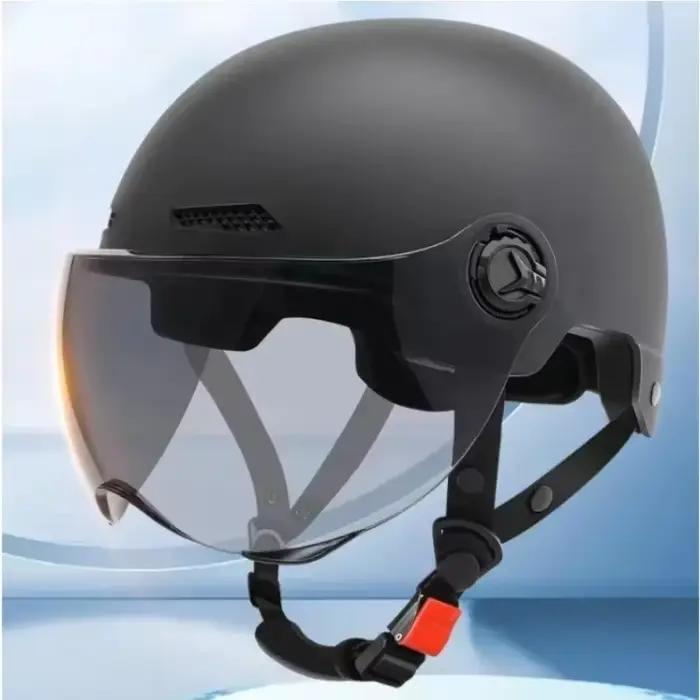 Casque de Sécurité pour Vélo Électrique avec Lunettes Intégrées Design de Dessin Animé Convient aux Hommes Femmes Enfants Adultes Protection Visibilité Sécurité sur Route Piste Cyclable