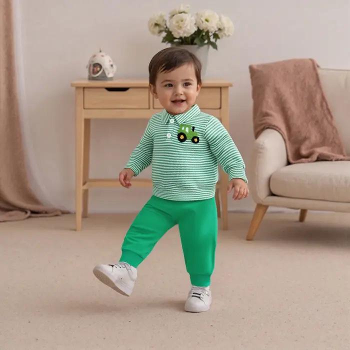 Ensemble de tenues pour bébé garçon à manches longues avec revers camion brodé et hauts rayés pantalons pour occasions spéciales et tous les jours