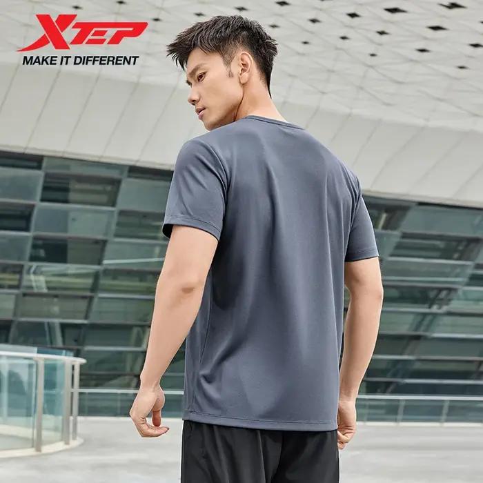 Xtep T-Shirt à manches courtes et col rond pour hommes, séchage rapide, entraînement sportif, respir