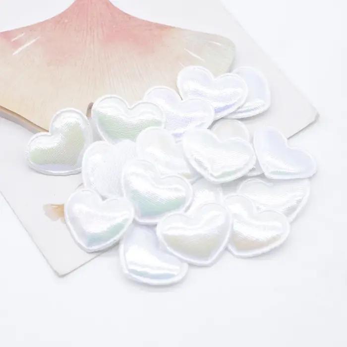 100 pièces 22*18mm coeur coloré Applique pour chapeau fait à la main artisanat vêtements patchs de c