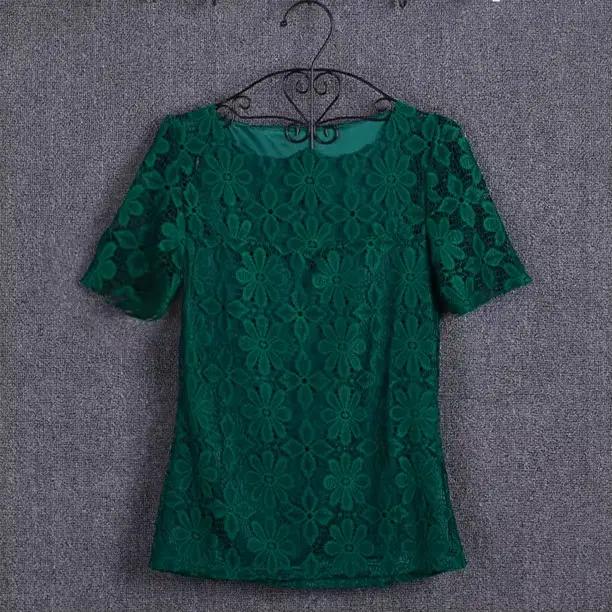 Grande taille femmes dentelle Blouse chemise décontracté solide creux femmes vêtements haut