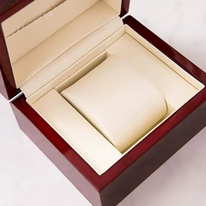 Boîte de montre en laque piano pour rangement et affichage de montres mécaniques pour homme et femme élégante occasion spéciale exposition montres collection
